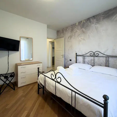 Appartamento Montanari Palace Mirandola